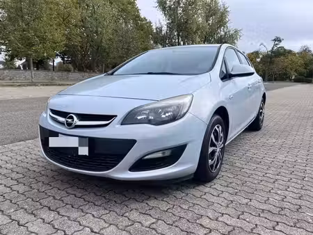 Opel Astra 1.4 140 Edition