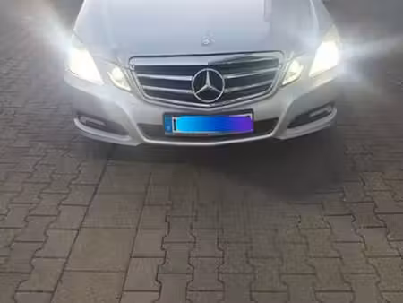 Mercedes-Benz Classe E E 350 V6 3.0 CDI 170 4Matic
