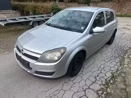 Opel Astra 1.6 105 Edition