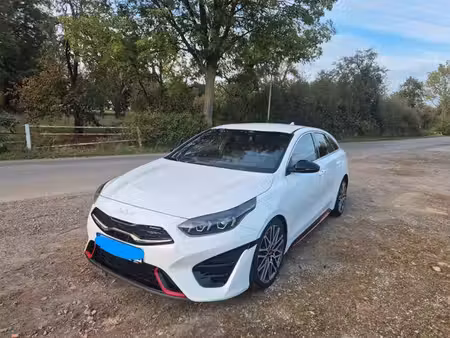 Kia Ceed 1.6 T GDi 204