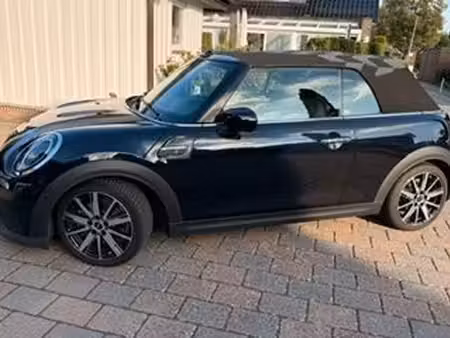 Mini Cabrio Cooper S 2.0 178