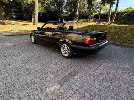 BMW Série 3 328i 192
