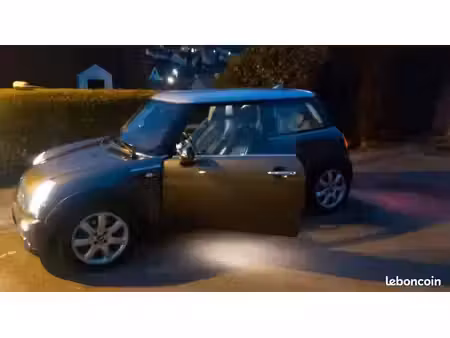 Mini Cabrio Cooper 1.6 115
