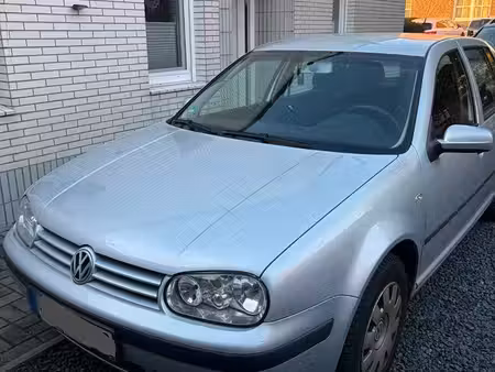 Volkswagen Golf 1.4 75