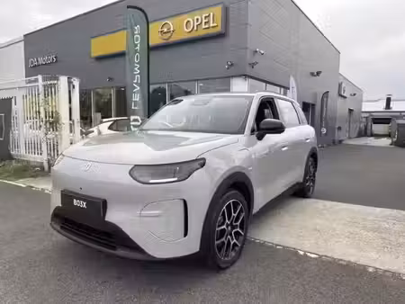 Leapmotor B03X 