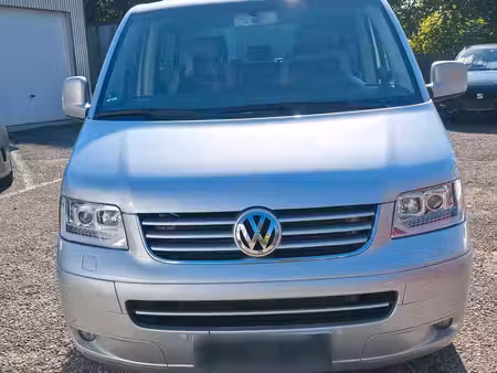 Volkswagen Transporter T5 2.5 TDI 174