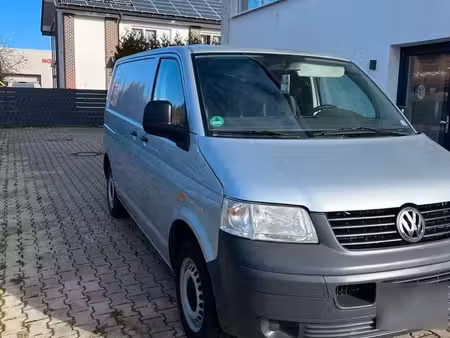 Volkswagen Transporter T5 1.9 TDI 84