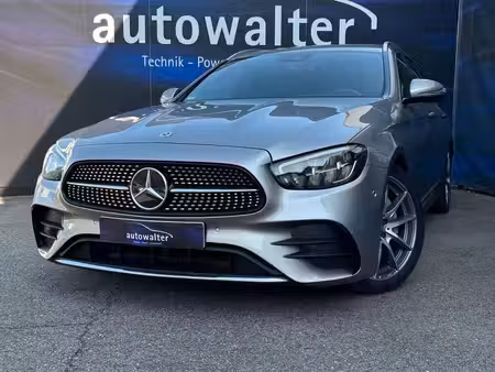 Mercedes-Benz Classe E E 220 AMG Line