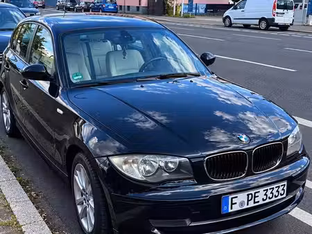 BMW Série 1 118i 2.0 143