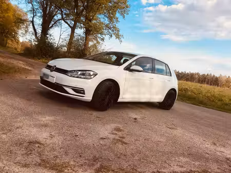 Volkswagen Golf TSI 110