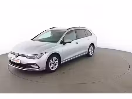 Volkswagen Golf 1.0 TSI 110