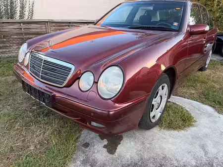 Mercedes-Benz Classe E E 240 V6 2.6 170