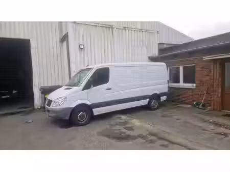 Mercedes-Benz Sprinter 210 2.1 95