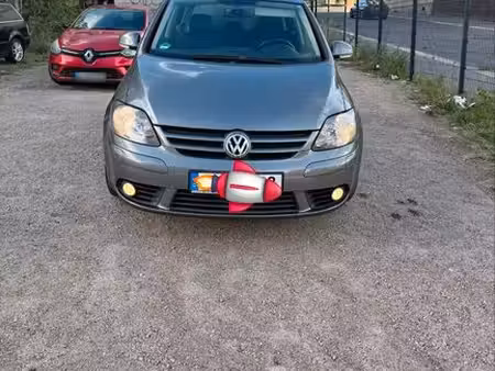 Volkswagen Golf 2.0 TDI 140