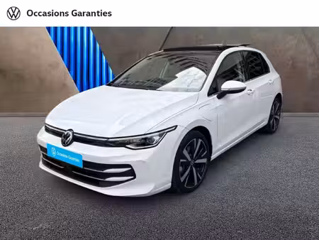 Volkswagen Golf 1.5 eTSI 204 Style