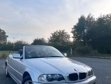 BMW Série 3 318i 2.0 143