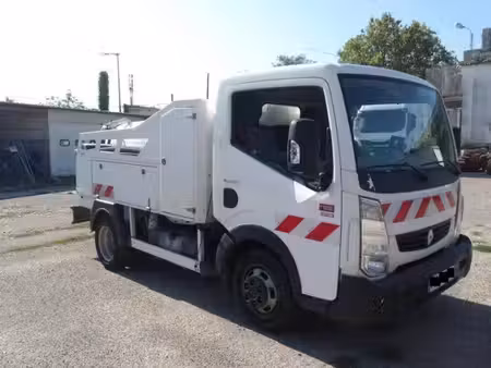 Renault Maxity 3.0 150