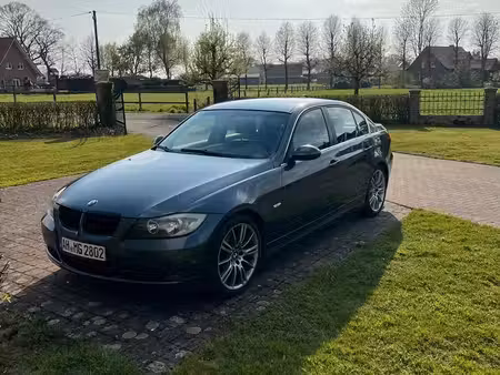 BMW Série 3 325i 218