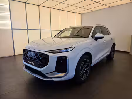 Audi Q3 1.5 S line