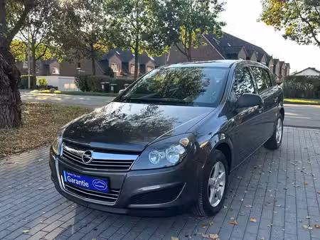 Opel Astra 1.4 90 Selection