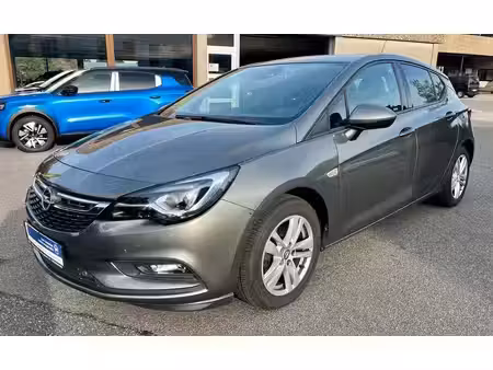 Opel Astra 1.0 105