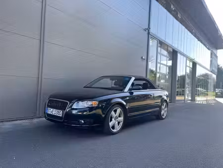 Audi A4 1.8 T 163 S line