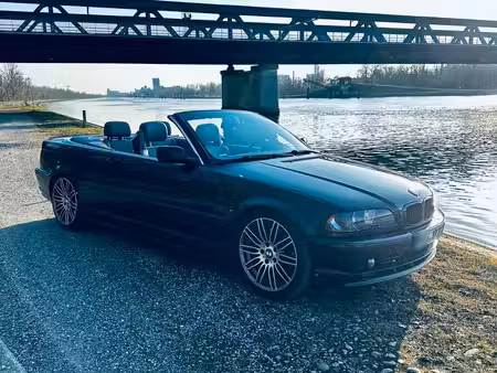BMW Série 3 330i 3.0 231