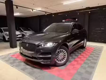 Jaguar F-Pace D180 2.0 180 Pure