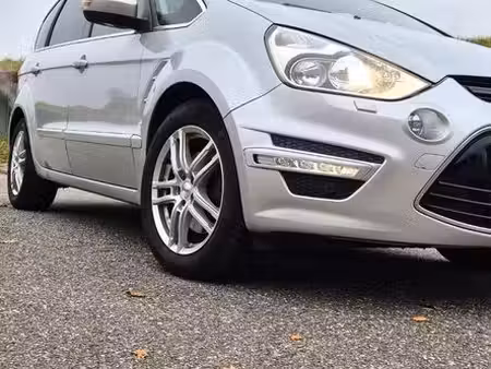 Ford S-Max 2.0 240 S