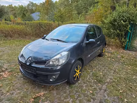Renault Clio 1.2 75