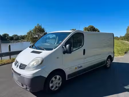 Renault Trafic 2.2 dCi 114