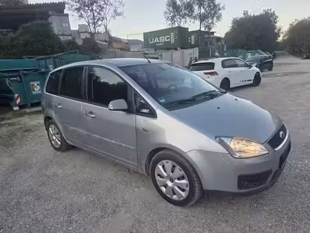 Ford Focus 2.0 145 SE