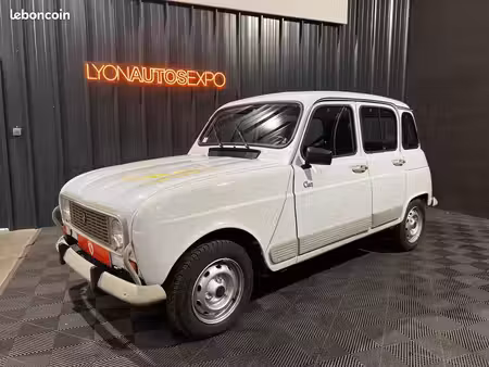 Renault R4 