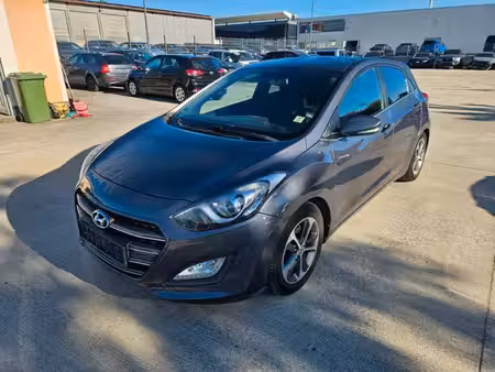 Hyundai i30 1.6 CRDi 110