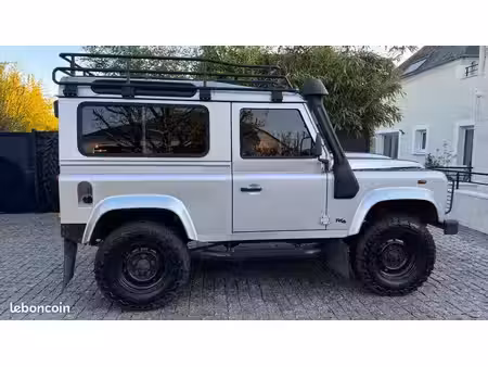 Land Rover Defender TD4 122 4x4
