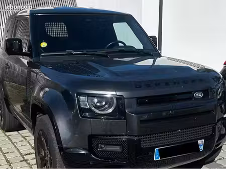 Land Rover Defender D250 3.0 249 Dynamic 4x4