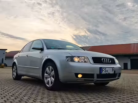 Audi A4 1.6 102