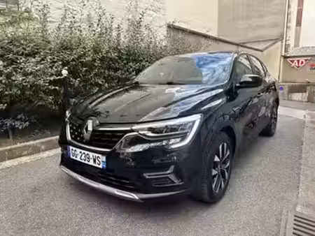 Renault Arkana E-Tech 1.6 145 Business