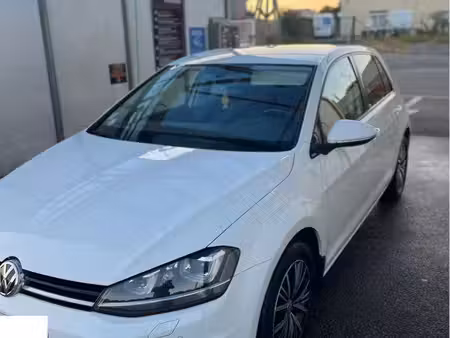Volkswagen Golf 1.2 TSI 110