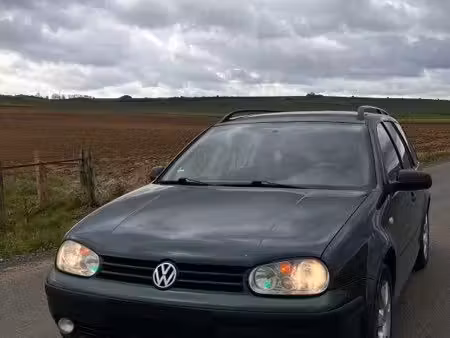 Volkswagen Golf 1.9 TDI 90