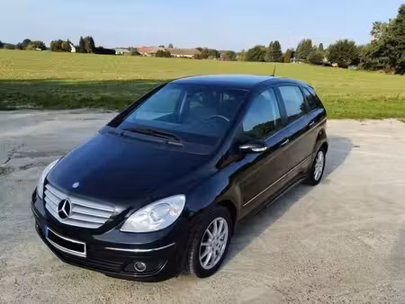Mercedes-Benz Classe B B 200 2.0 136