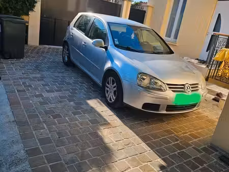 Volkswagen Golf 2.0 TDI 140