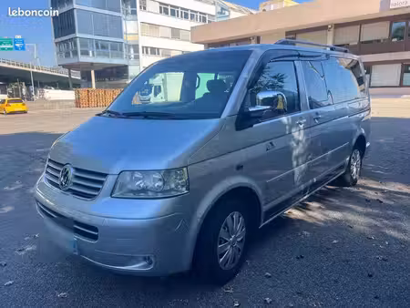 Volkswagen Transporter T5 2.5 TDI 174