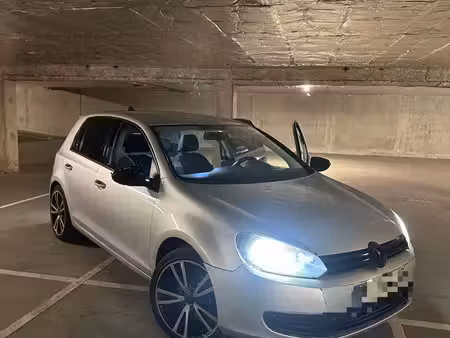 Volkswagen Golf 1.6 TDI 90