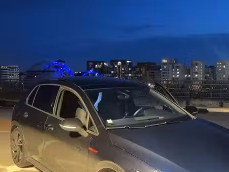 Volkswagen Golf GTI 2.0 245