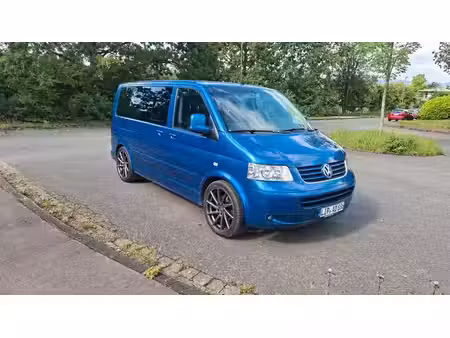 Volkswagen Transporter T5 2.5 TDI 174