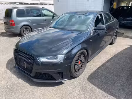 Audi A4 V6 3.0 TDI 204 S line