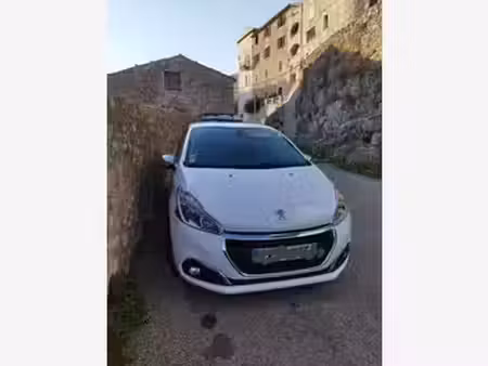 Peugeot 208 1.2 PureTech 82 Style