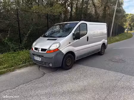 Renault Trafic 1.9 dCi 100