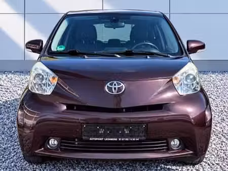 Toyota IQ 1.4
